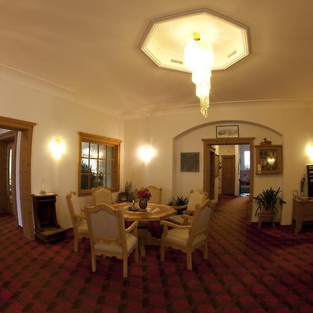 Hotel Post Понтрезина Экстерьер фото